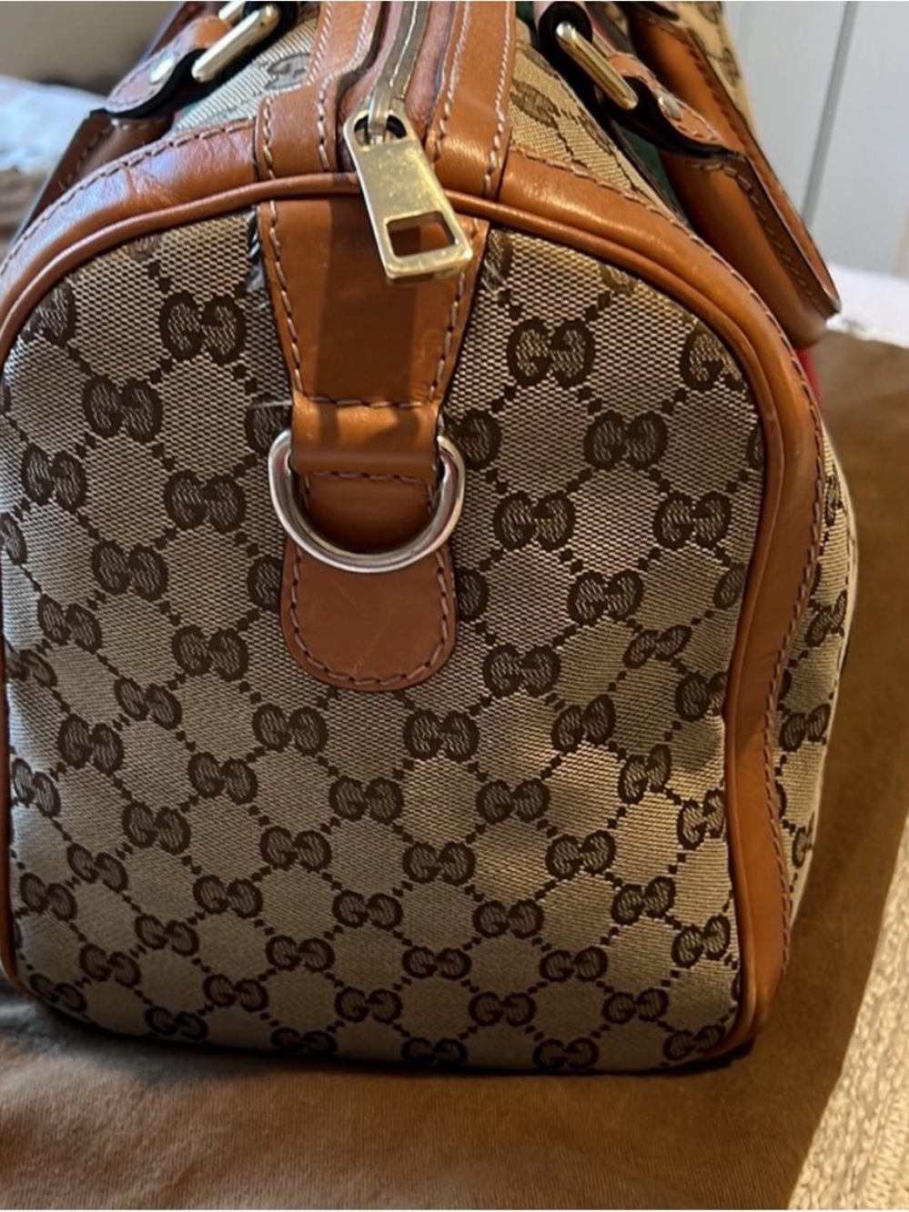 Vintage Gucci Tan GG Supreme Satchel with Red & Green Stripe - Picture 4 of 14